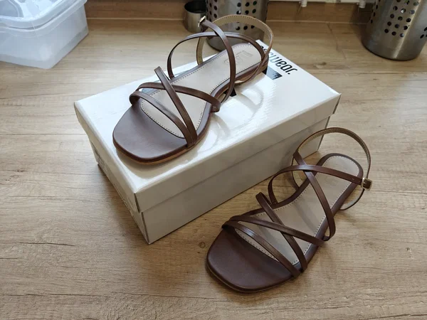 Sandały buty skórzane damskie Answear LAB kolor brązowy