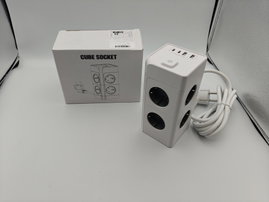 Listwa zasilająca z 8 gniazdami AC + 2USB + 2USB typu C 2metry