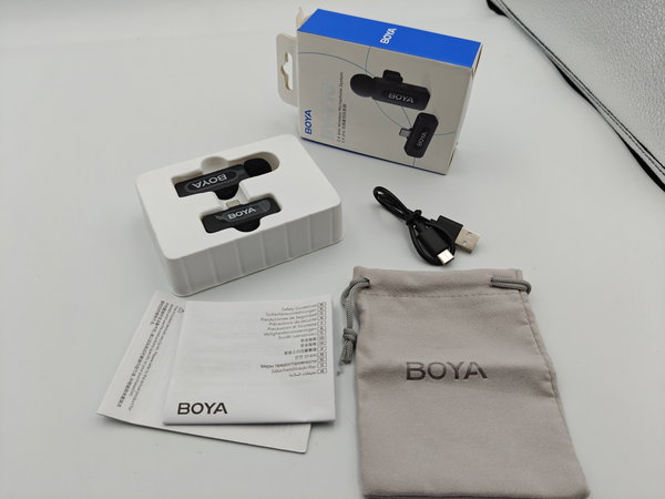 MIKROFON BEZPRZEWODOWY KRAWATOWY BOYA BY-V10 USB-C ANDROID 1 NADAJNIK