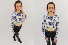 SHEIN elastyczna BLUZKA CROP TOP z dwycięciem SERCA print _ XS
