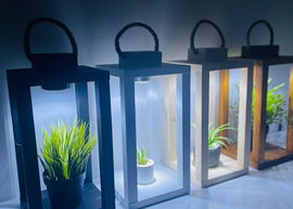 Lampion drewniany z podświetleniem LED, 37cm - klasyczny, dekoracyjny