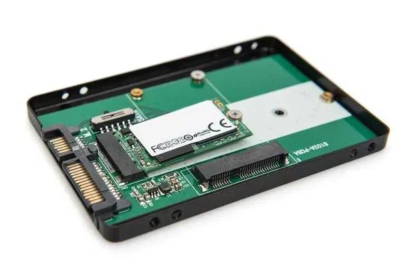 Adapter dysku SSD M.2 SATA/mSATA do 2,5" Digitus DA-71118 aluminiowy