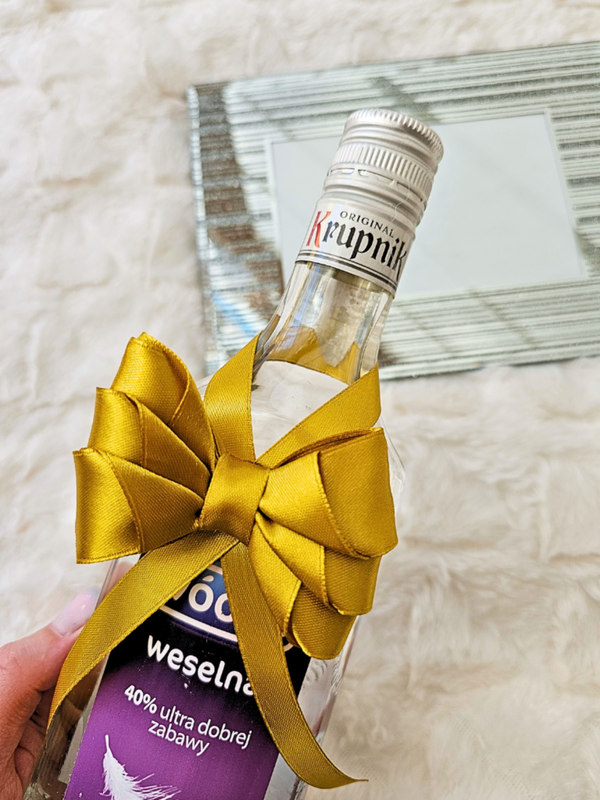 Kokardki na alkohol weselny złote – pakiet 5 szt.