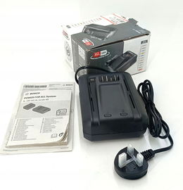 ŁADOWARKA BOSCH 18V-44 4A SZYBKA POWER FOR ALL 18V