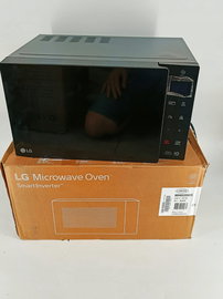 KUCHENKA MIKROFALOWA LG MH6535GIS NeoChef GRILL - USZKODZONA