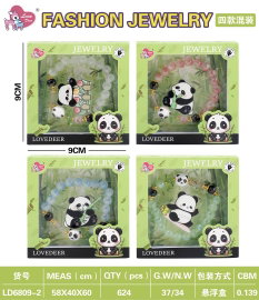 KOLEKCJA PANDA ELEGANCKA BIŻUTERIA Z CZARNO-BIAŁYM AKCENTEM