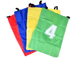 ZESTAW ZABAWNYCH GIER NA PRZYJĘCIE URODZINOWE 