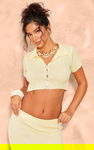 PRETTYLITTLETHING Żółty dzianinowy top guziki (S)