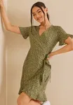 VERO MODA Oliwkowa sukienka wzór zwierzęcy (M)
