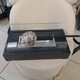 Biokominek wolnostojący Ikonka 35 x 15 x 18 cm czarny + kamyczki