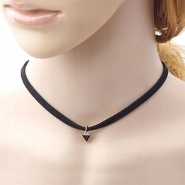 Czarny Choker Naszyjnik Złoty Zawiesza Trójkąt