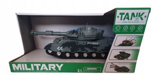 CZOŁG MILITARNY NA BATERIE TANK RUCH, ŚWIATŁO