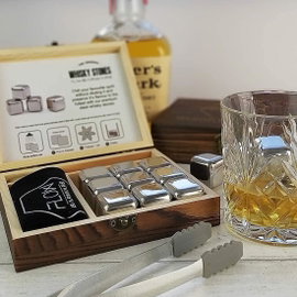Kostki do whisky stal nierdzewna 304 9 szt. szczypce drewniane pudełko