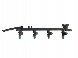 Renault Grand Scenic II 2.0 16v 135KM Listwa wtryskowa + wtryski 7700107405