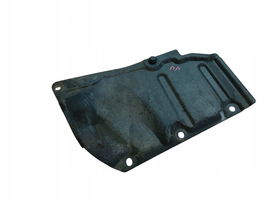 Toyota Auris I E15 Lift 12r 1.4 D4D 90KM Osłona dolna silnika prawa przód