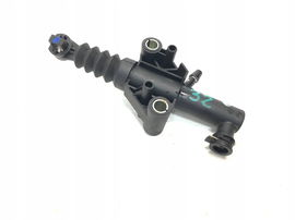 Renault Trafic III Opel Vivaro B 1.6 CDTI 2017R POMPA POMPKA SPRZĘGŁA 30610