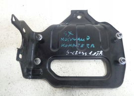 Suzuki SX4 S-Cross 2017 1.0 T UCHWYT MOCOWANIE STEROWNIKA KOMPUTERA