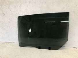 Peugeot 308 II T9 HB GT Lift 2018r Szyba drzwi LEWY TYŁ 43R005223