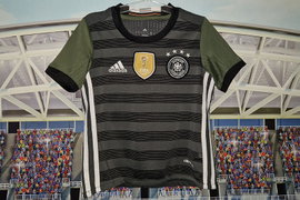 Niemcy DFB Deutscher Fussball-Bund Adidas Climacool 2016-17 home size: 104