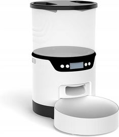 Giotohun, automat do karmienia zwierząt z tworzywa sztucznego