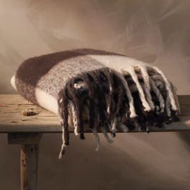 Koc Holmen poliester 127 cm x 152 cm brązowy