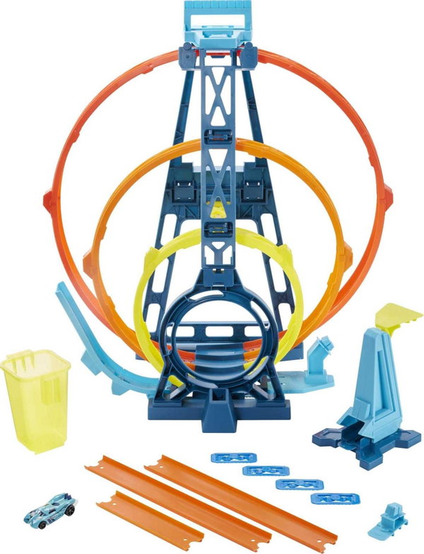 Zestaw Hot Wheels w pętle 