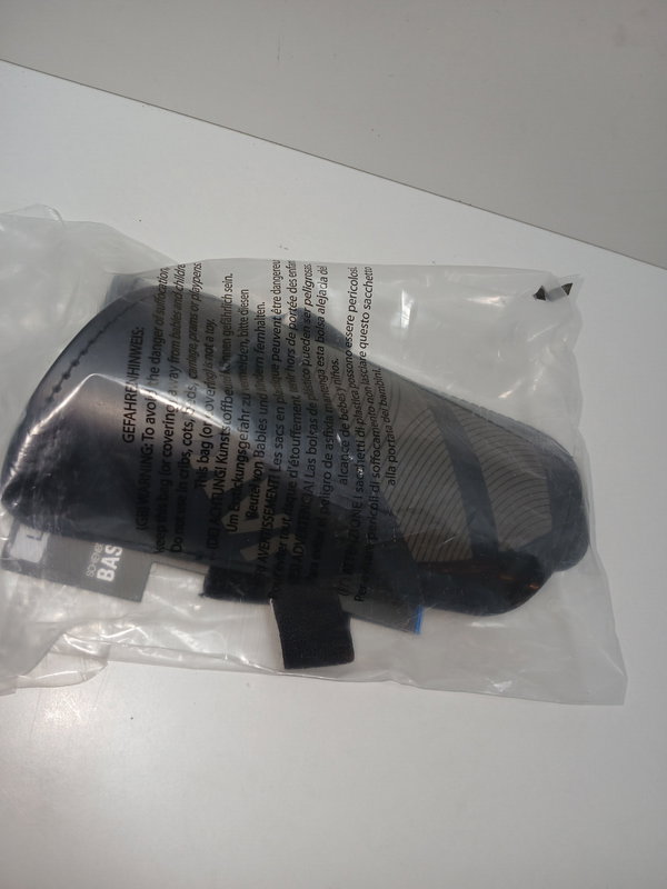 Ochraniacze piszczeli JAKO River Basic czarne unisex rozmiar L