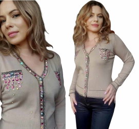 PIĘKNY BEŻOWY ELEGANCKI SWETER DAMSKI 100% WISKOZA ROZMIAR UNIWERSALNY